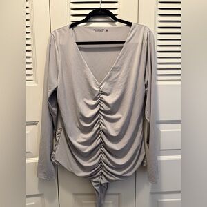 Abercrombie & Fitch Ruched V-Neck Bodysuit - Light Gray